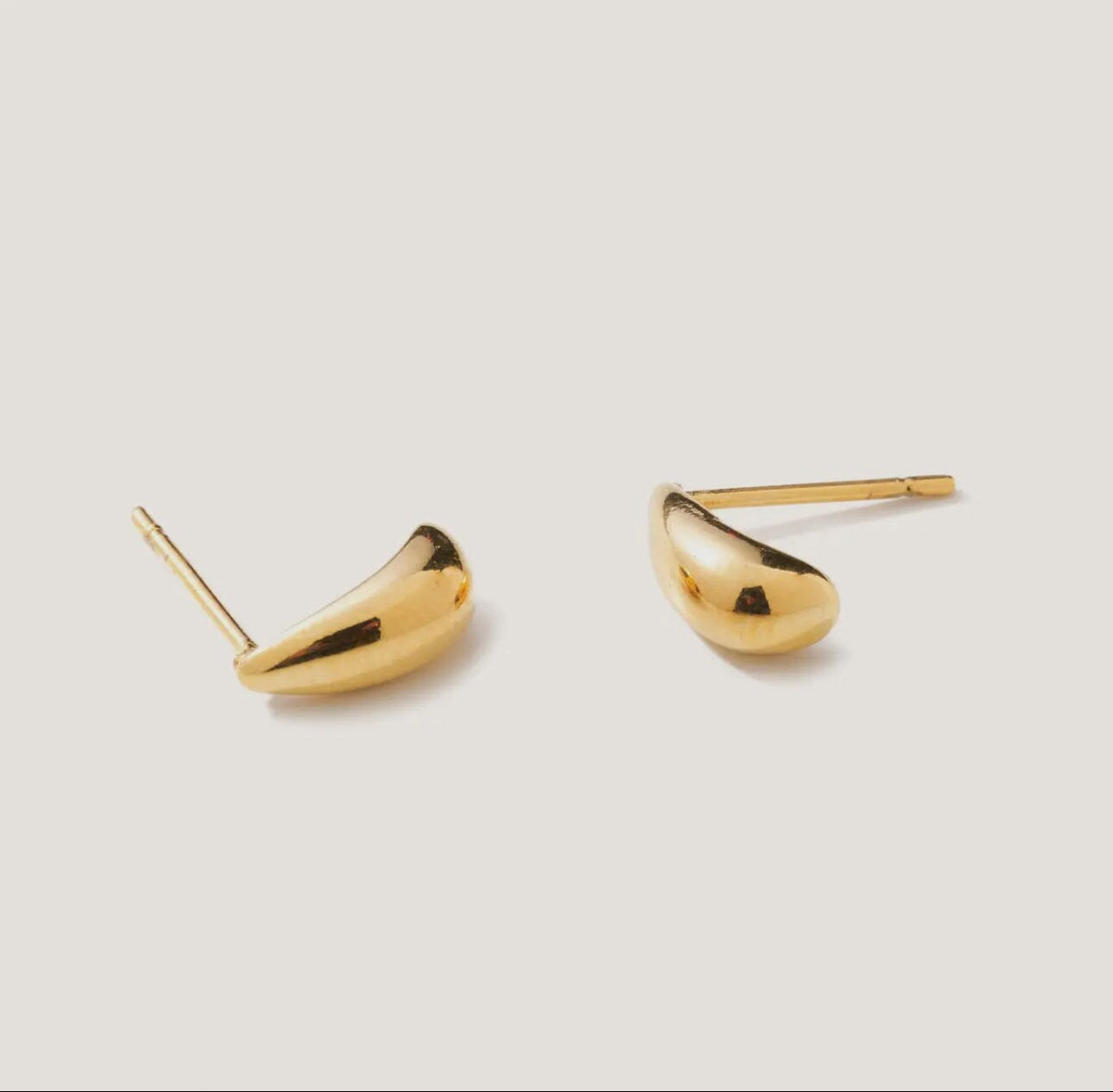 Mini Gold Teardrop Studs