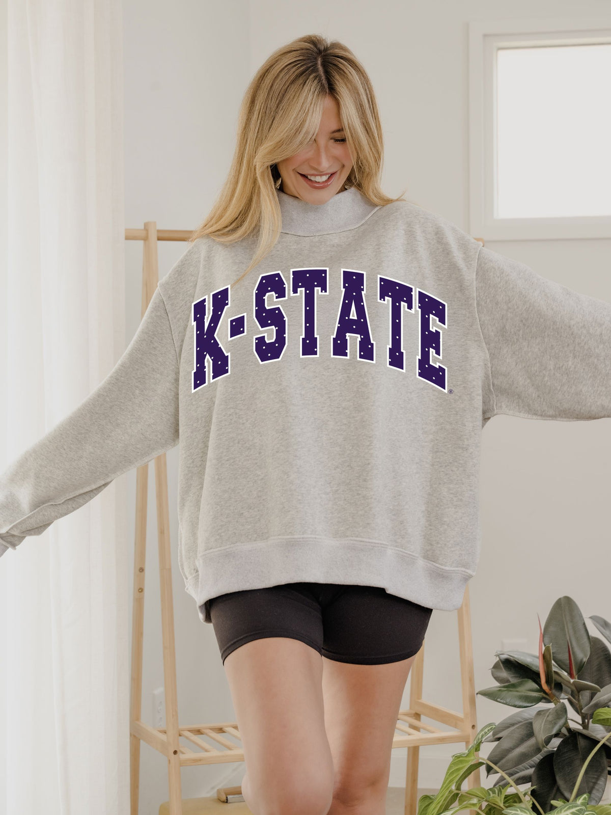 KSU Wildcats Polka Dot Puff Ink Weekend Ash Gray Mock Neck Sweatshirt