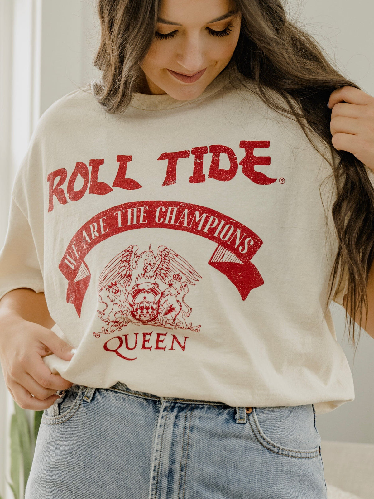 Queen Bama Crimson Tide Champions Scroll Off White Thrifted Tee