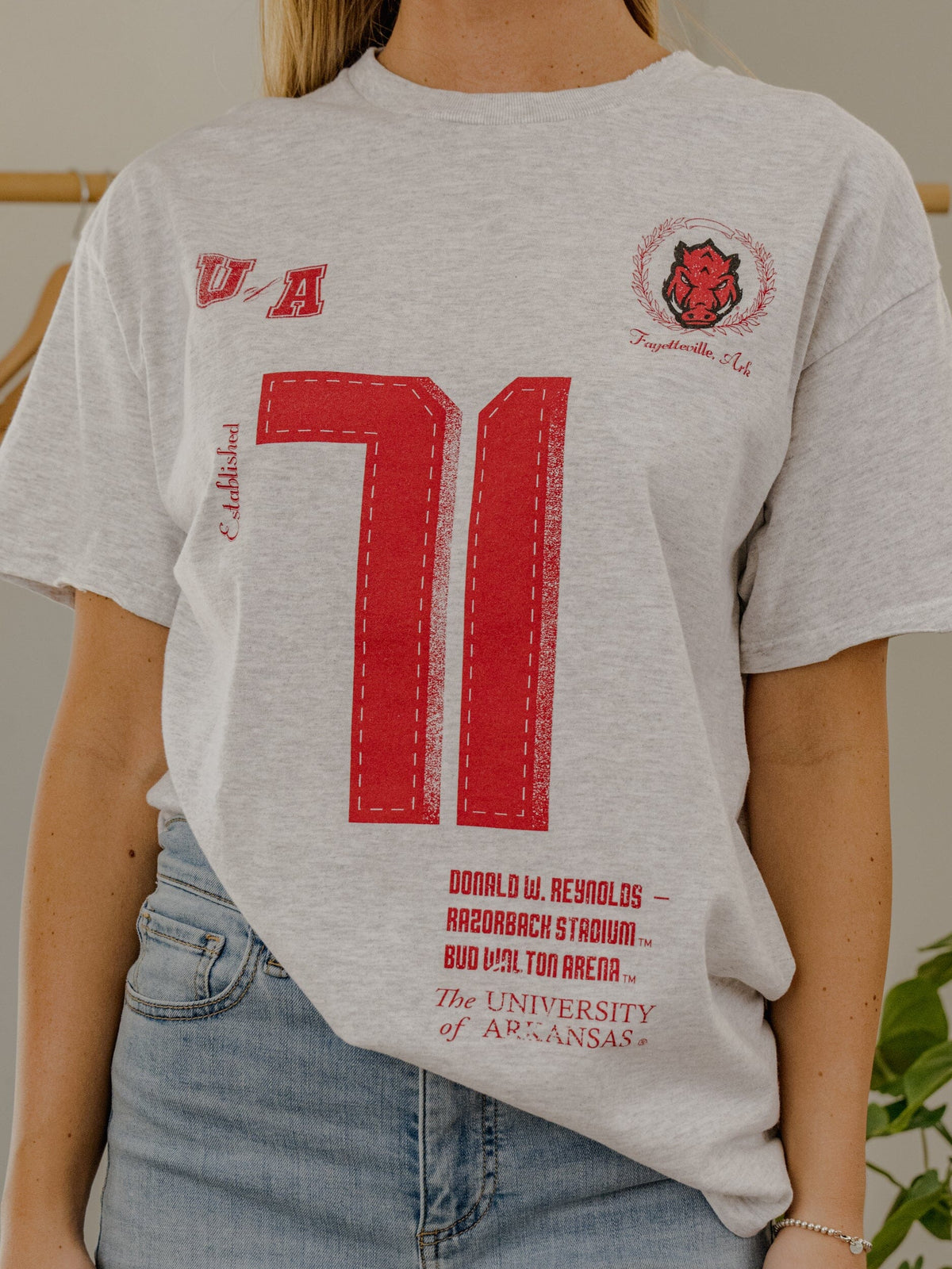 Arkansas Razorbacks Crest Stamp Ash Gray Thrifted Tee