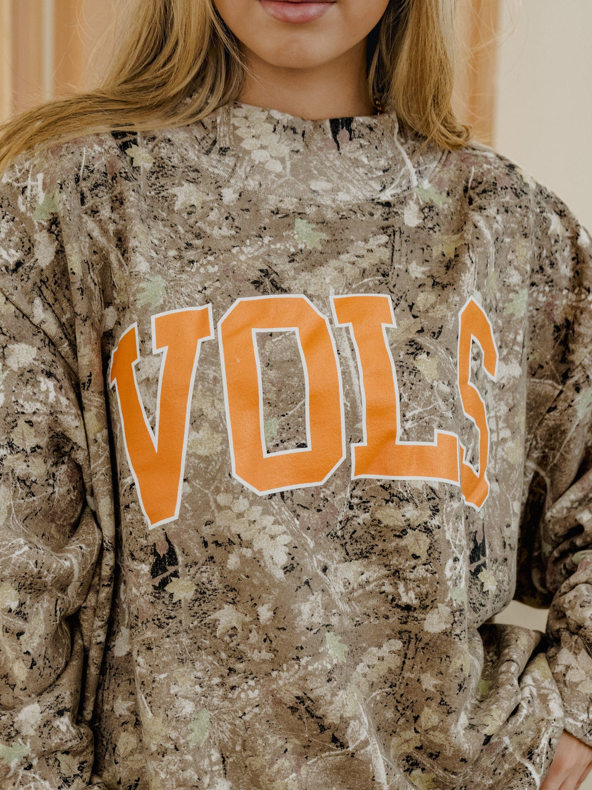 Tennessee Vols Classic Arch Camo Weekend Mock Neck Sweatshirt