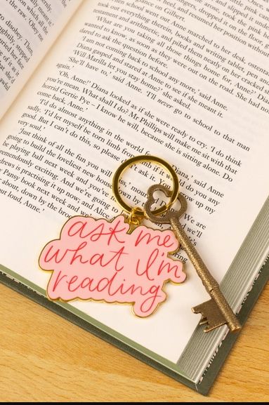 Ask Me What I'm Reading Keychain
