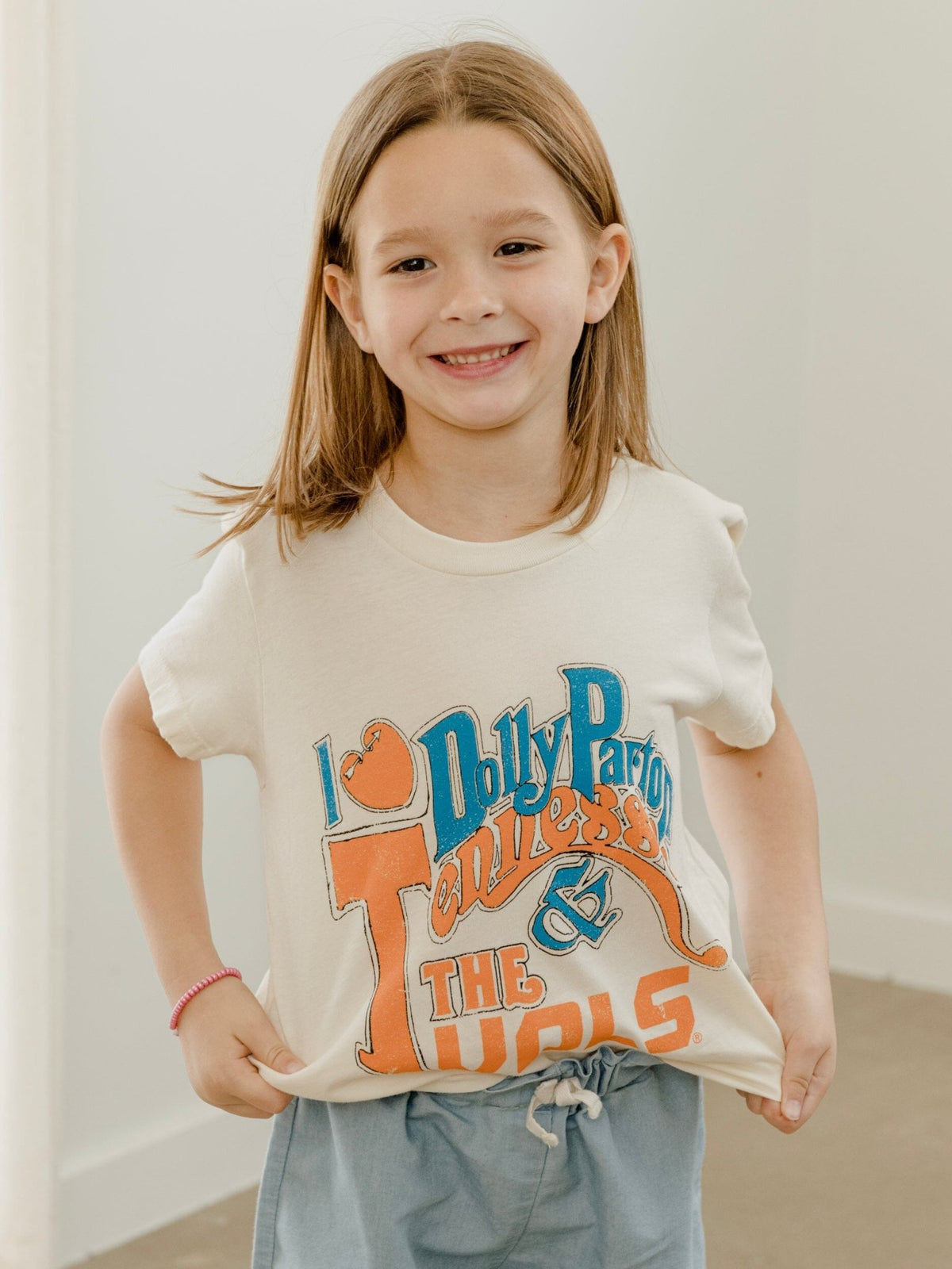 Children's Dolly Parton I Heart Dolly & The Vols Off White Tee
