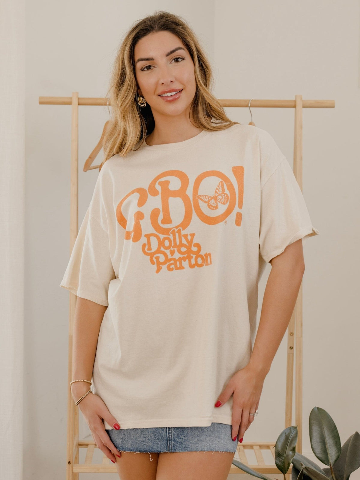 Dolly Parton GBO Butterfly Off White Thrifted Distressed Tee