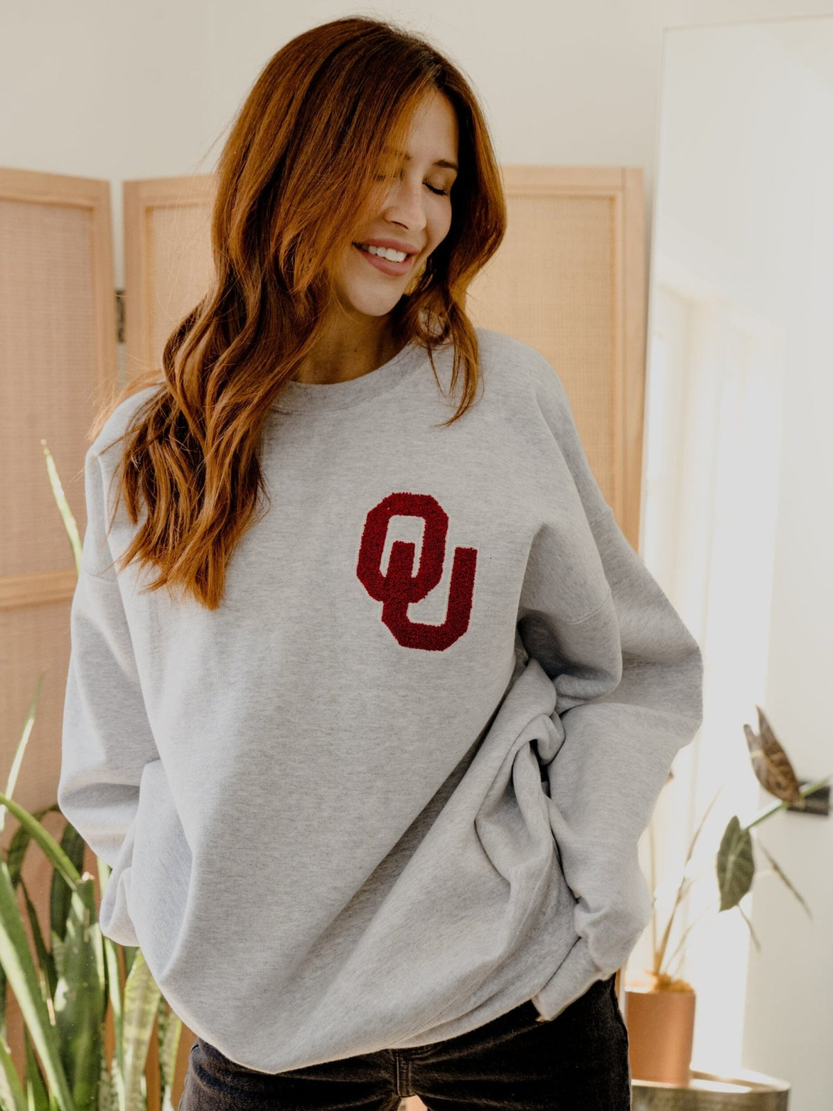 OU Sooners Chenille Patch Ash Gray Sweatshirt