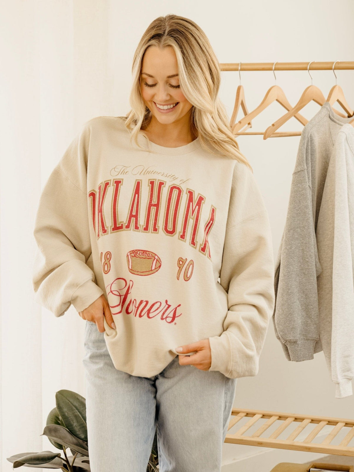 OU Sooners Wave Arch Sand Thrifted Sweatshirt