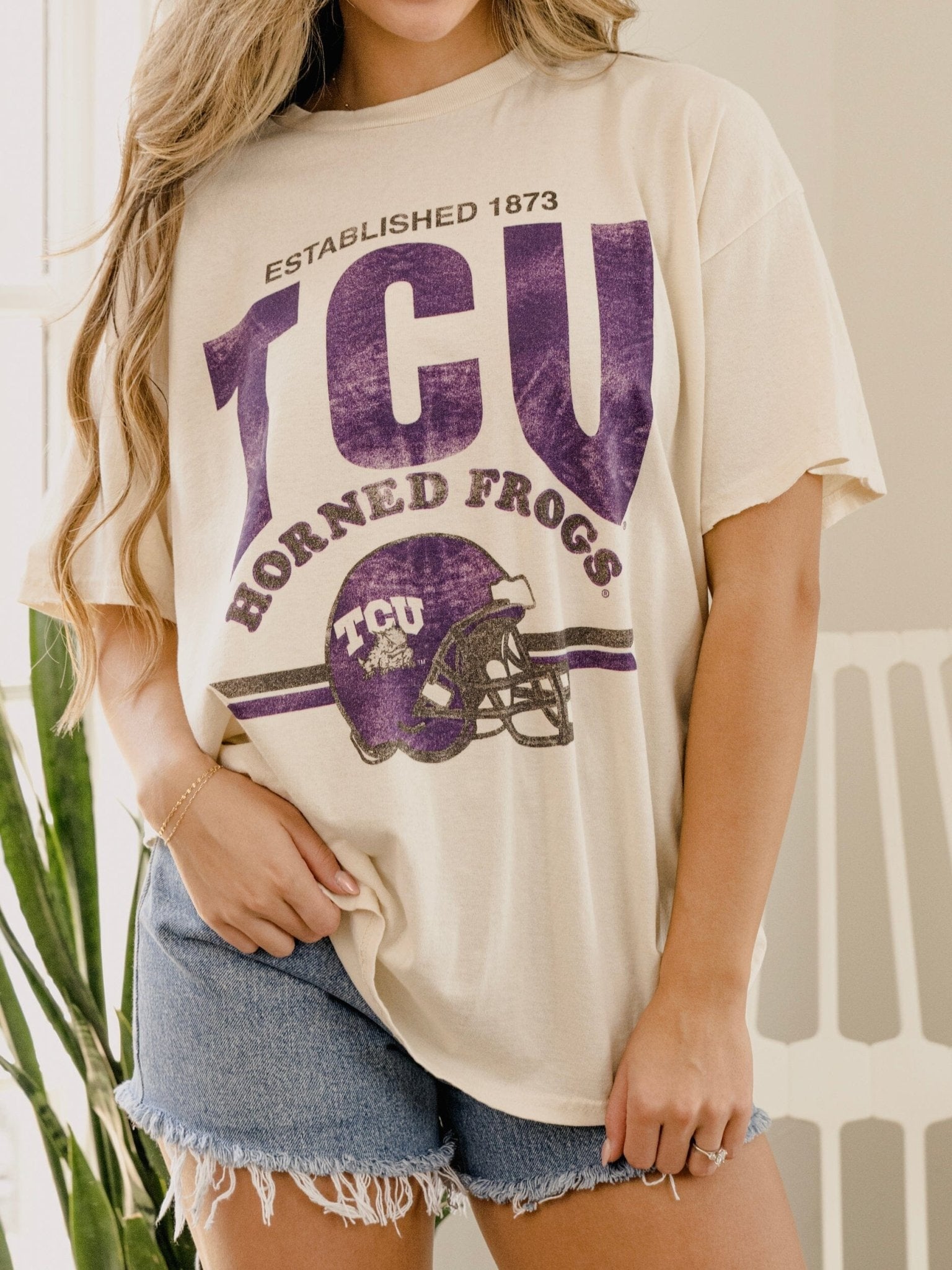 TCU Horned Frogs Established Date Helmet Off White Thrifted Tee