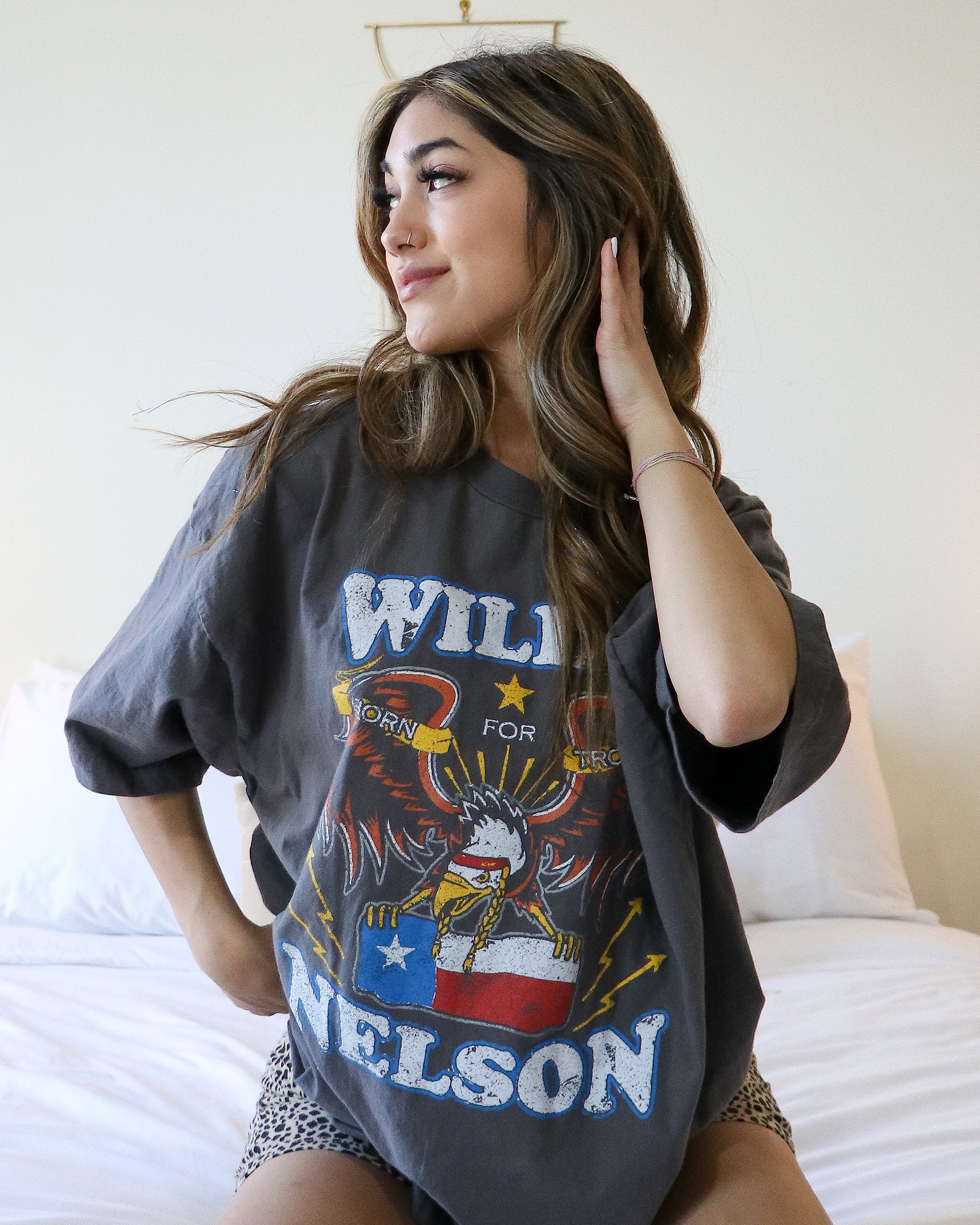 One Size Willie Nelson Born For Trouble Off Black Oversized Tee - shoplivylu