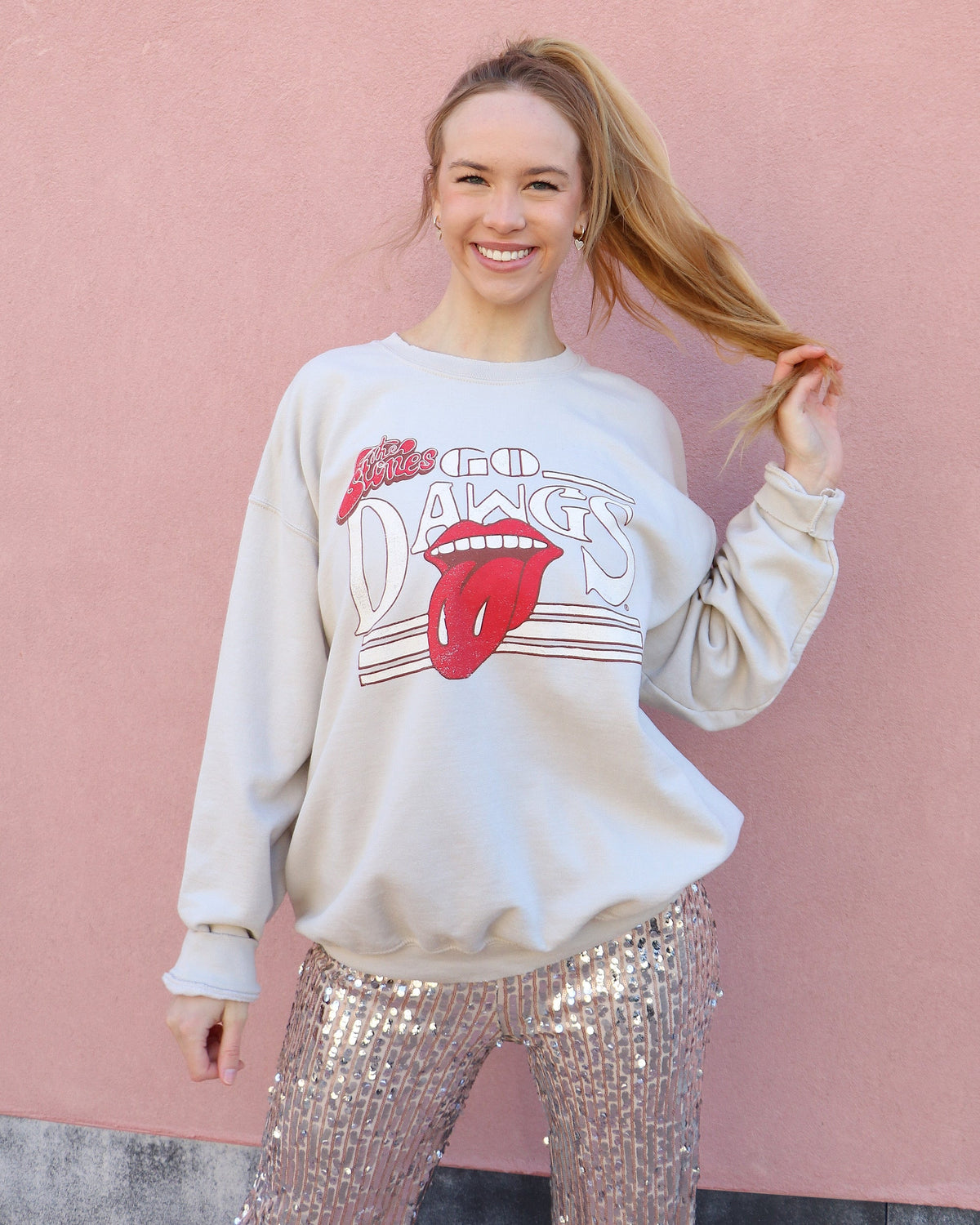 Rolling Stones Georgia Bulldogs Stoned Sand Thrifted Sweatshirt - shoplivylu