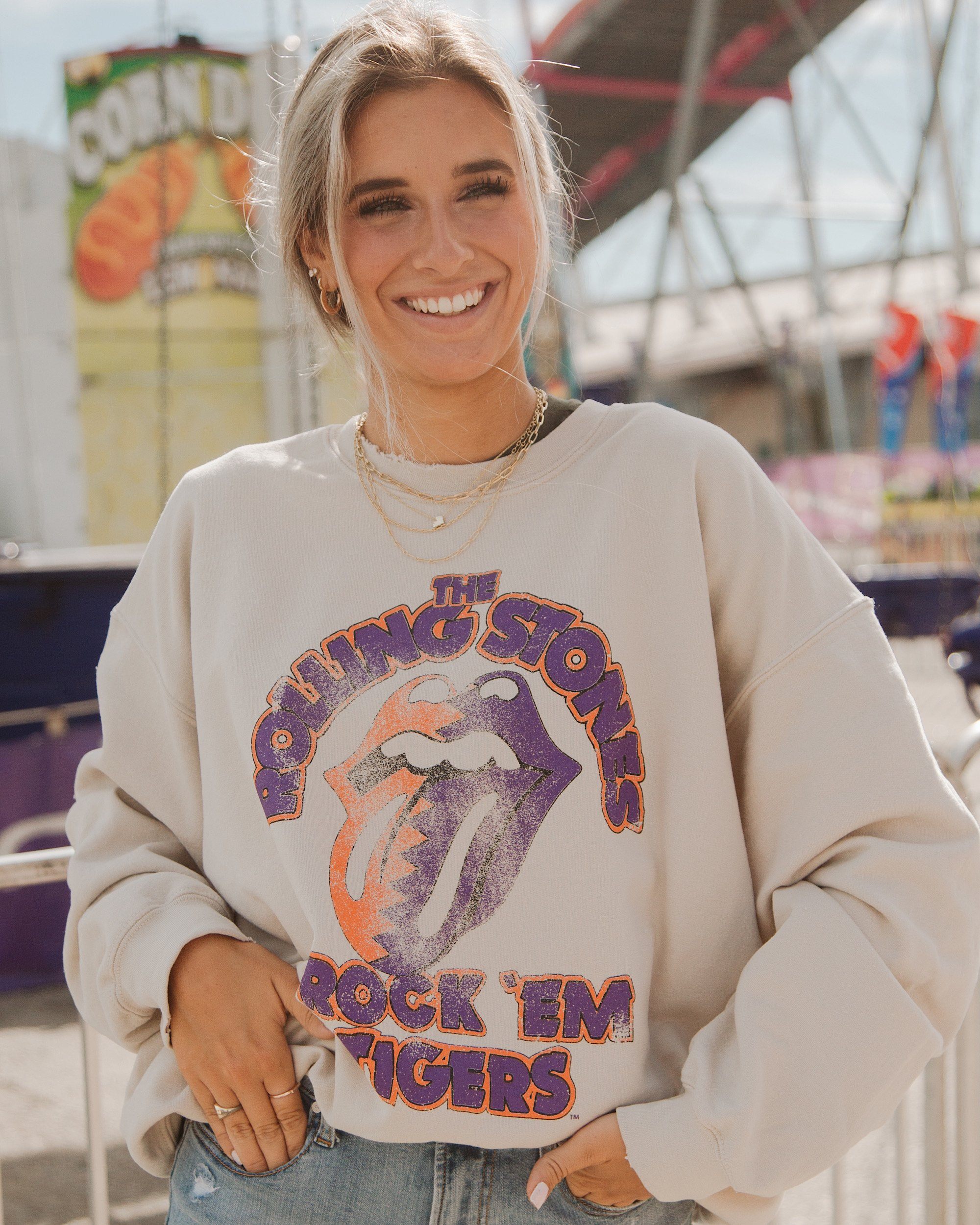 Rolling Stones Rock 'Em Clemson Tigers Sand Thrifted Sweatshirt - shoplivylu