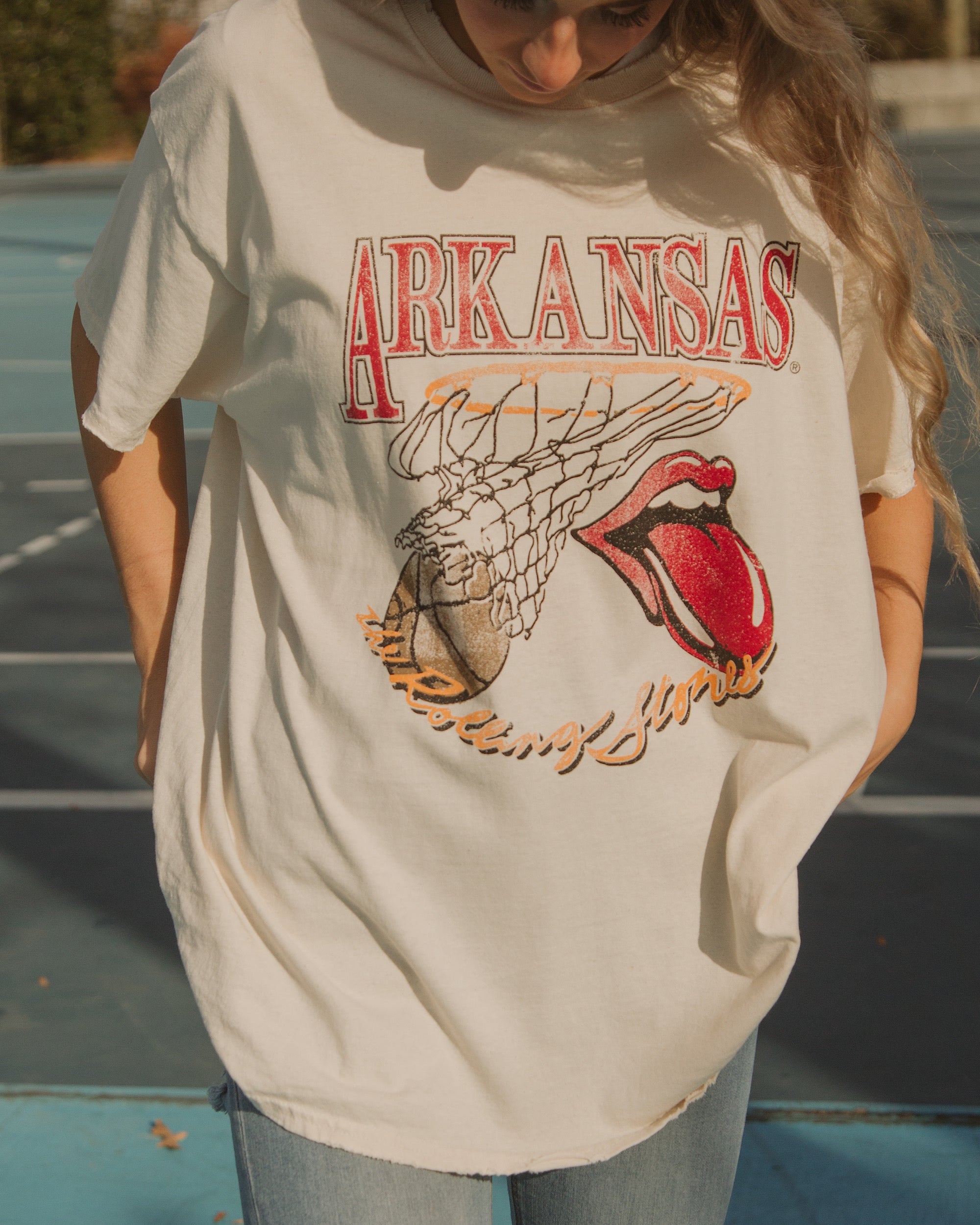 Rolling Stones Arkansas Basketball Net Off White Thrifted Tee - shoplivylu
