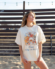 Queen Day at the Races Off White Thrifted Tee - shoplivylu