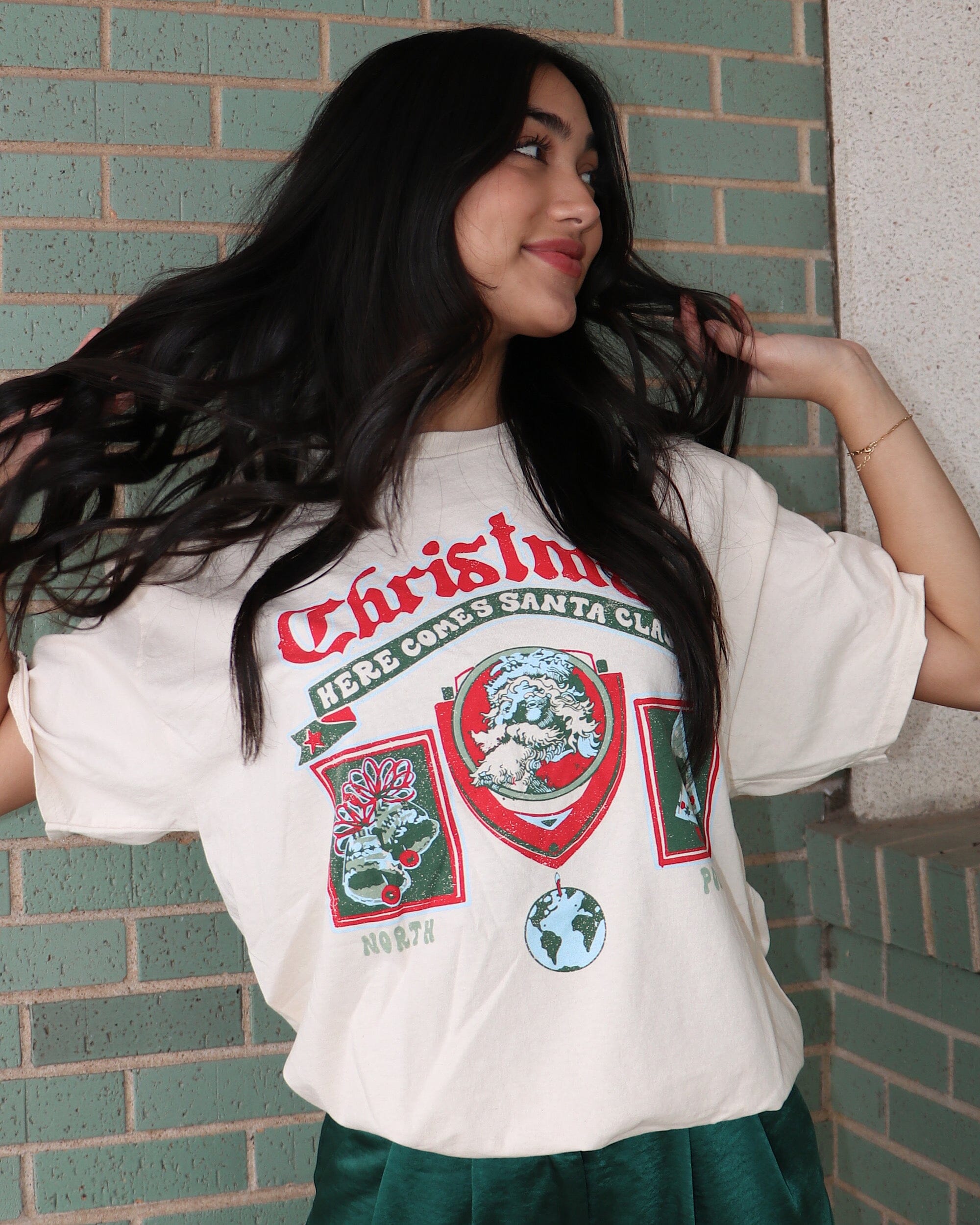 Christmas Patch Off White Thrifted Tee - shoplivylu