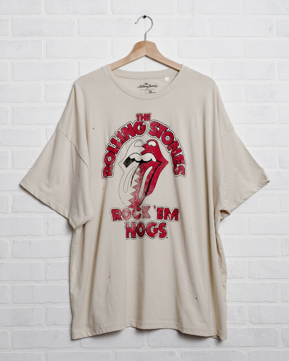 Rolling Stones Rock Em Hogs Off White Oversized Tee - shoplivylu