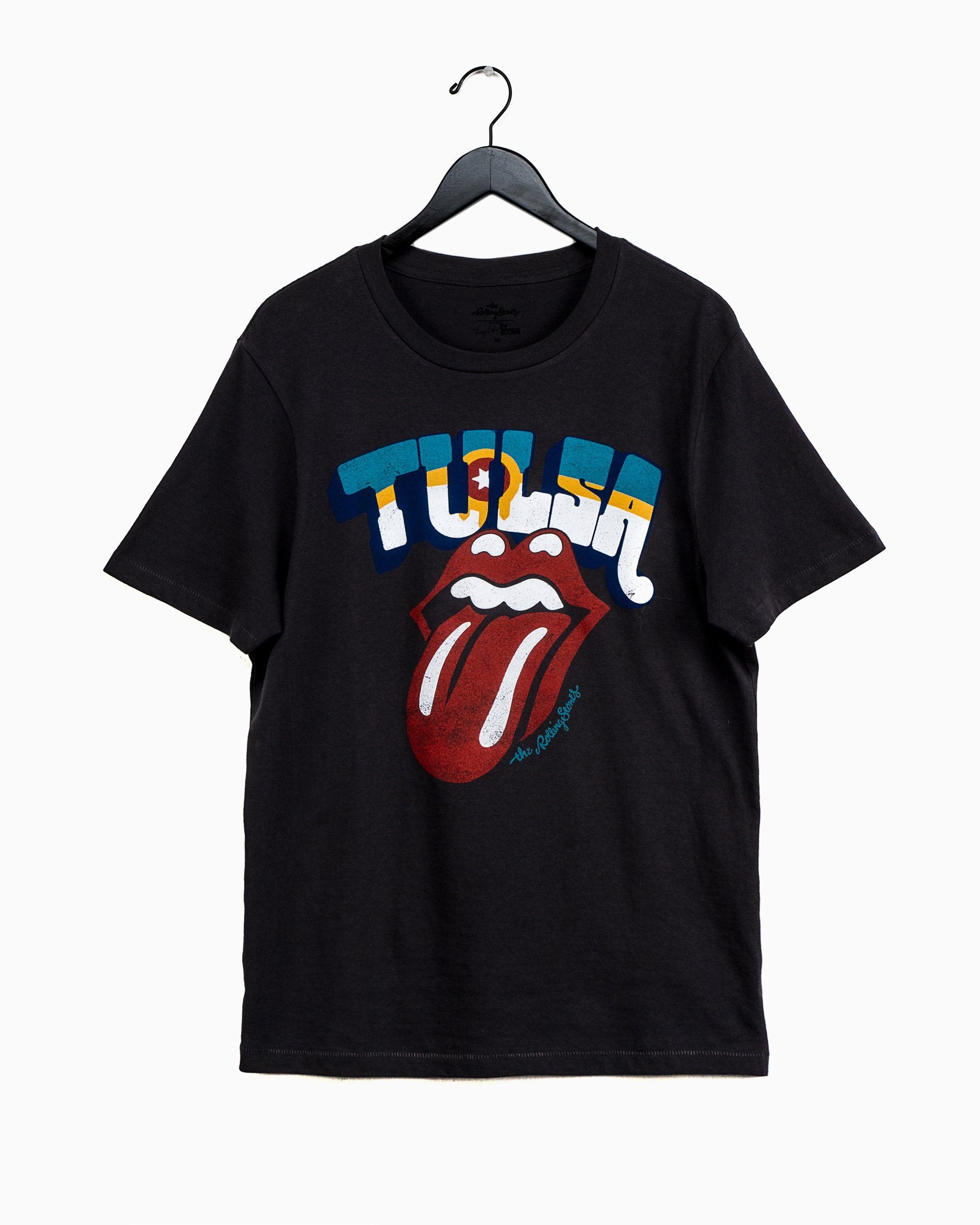 Rolling Stones Tulsa Flag Rocker Off Black Tee (4462500905063)