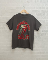 Rolling Stones Rock 'Em Dawgs Charcoal Thrifted Tee - shoplivylu