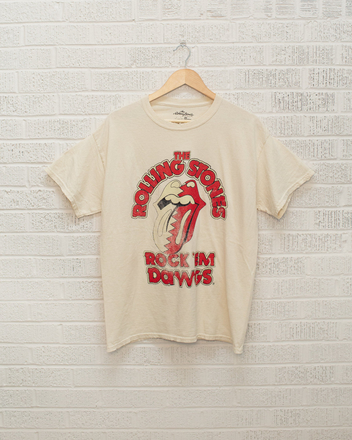 Rolling Stones Rock 'Em Dawgs Off White Thrifted Tee - shoplivylu