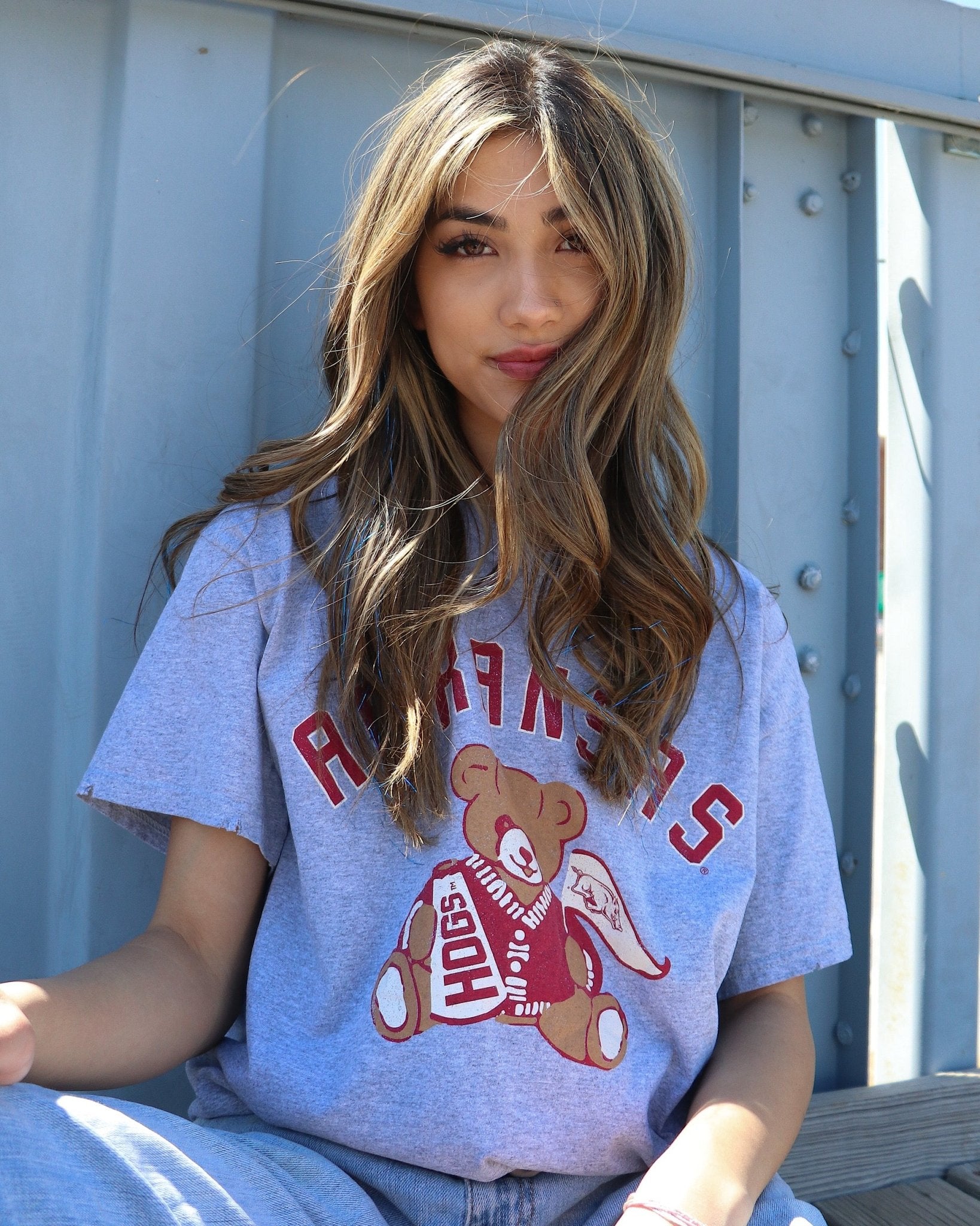 Arkansas Bear Gray Thrifted Tee - shoplivylu