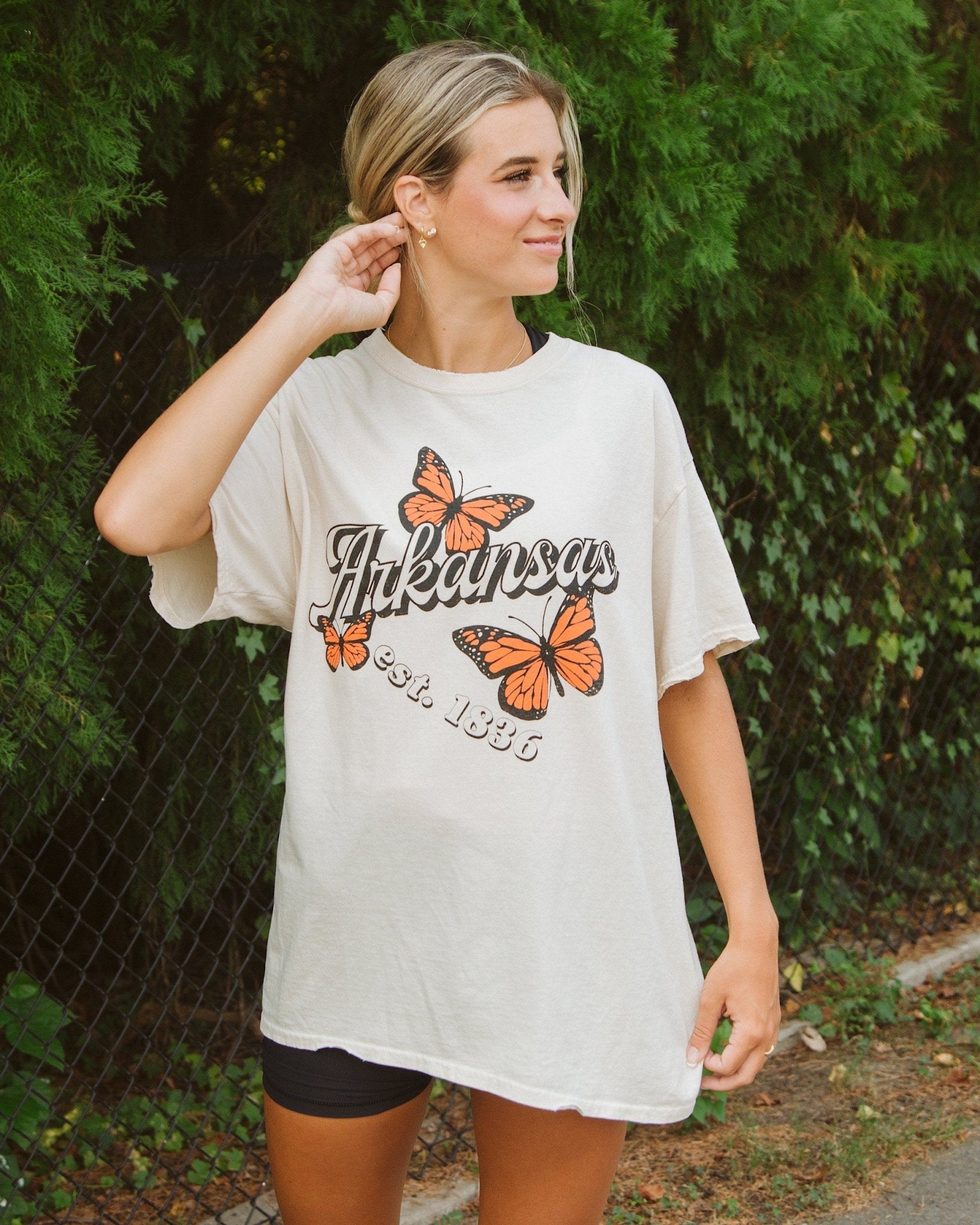 Arkansas Butterfly Off White Thrifted Tee - shoplivylu