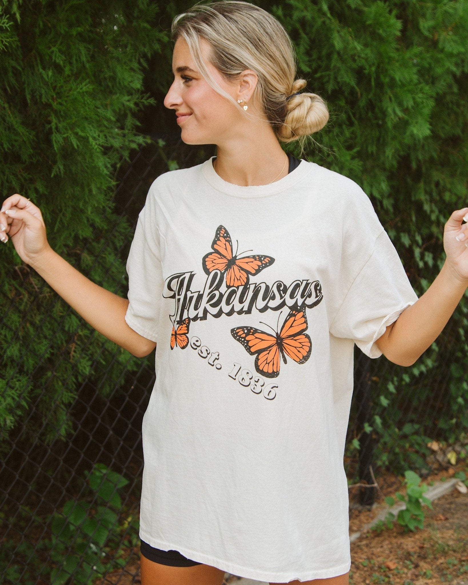 Arkansas Butterfly Off White Thrifted Tee - shoplivylu