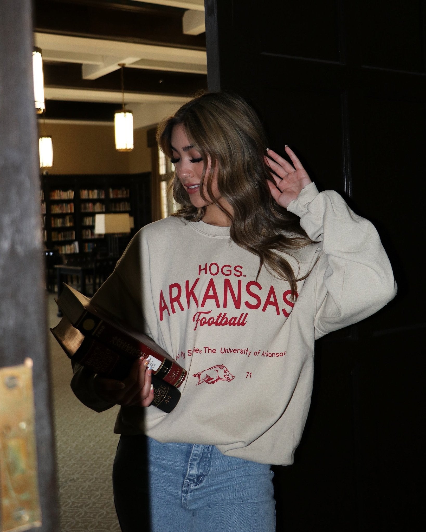 Arkansas Razorbacks Shot Off Sand Thrifted Sweatshirt - shoplivylu