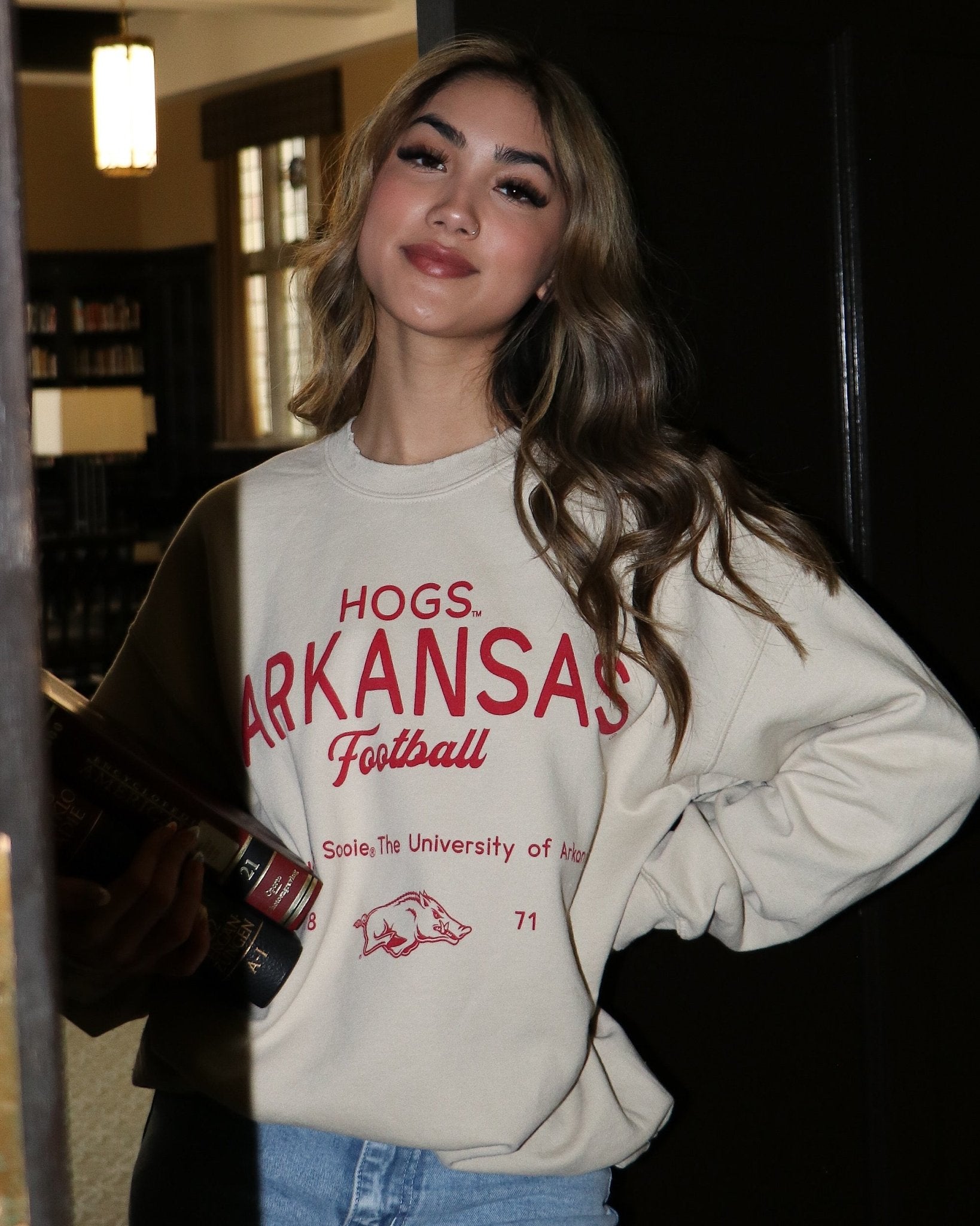 Arkansas Razorbacks Shot Off Sand Thrifted Sweatshirt - shoplivylu