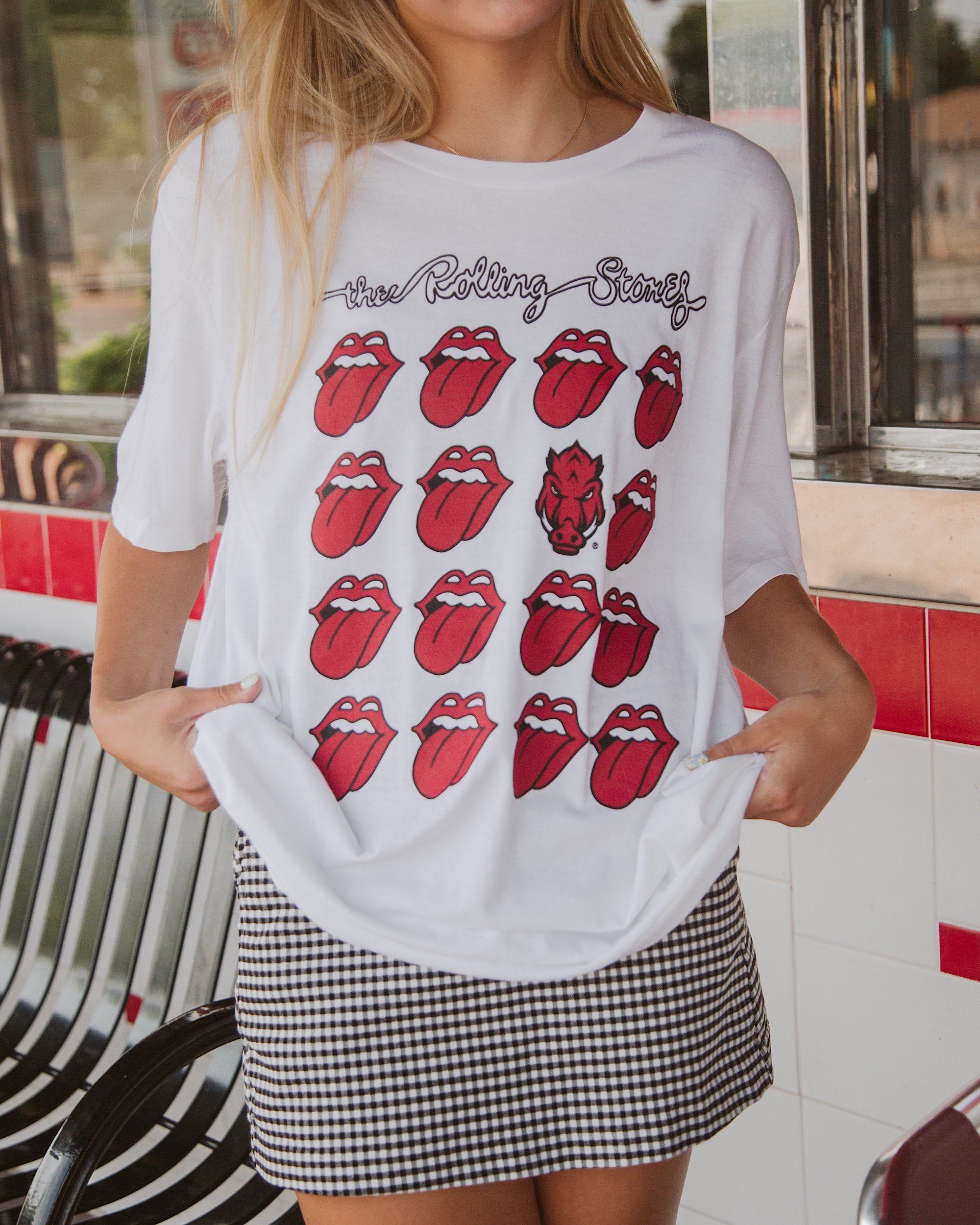 Rolling Stones Arkansas Razorbacks Multi Lick White Tee - shoplivylu