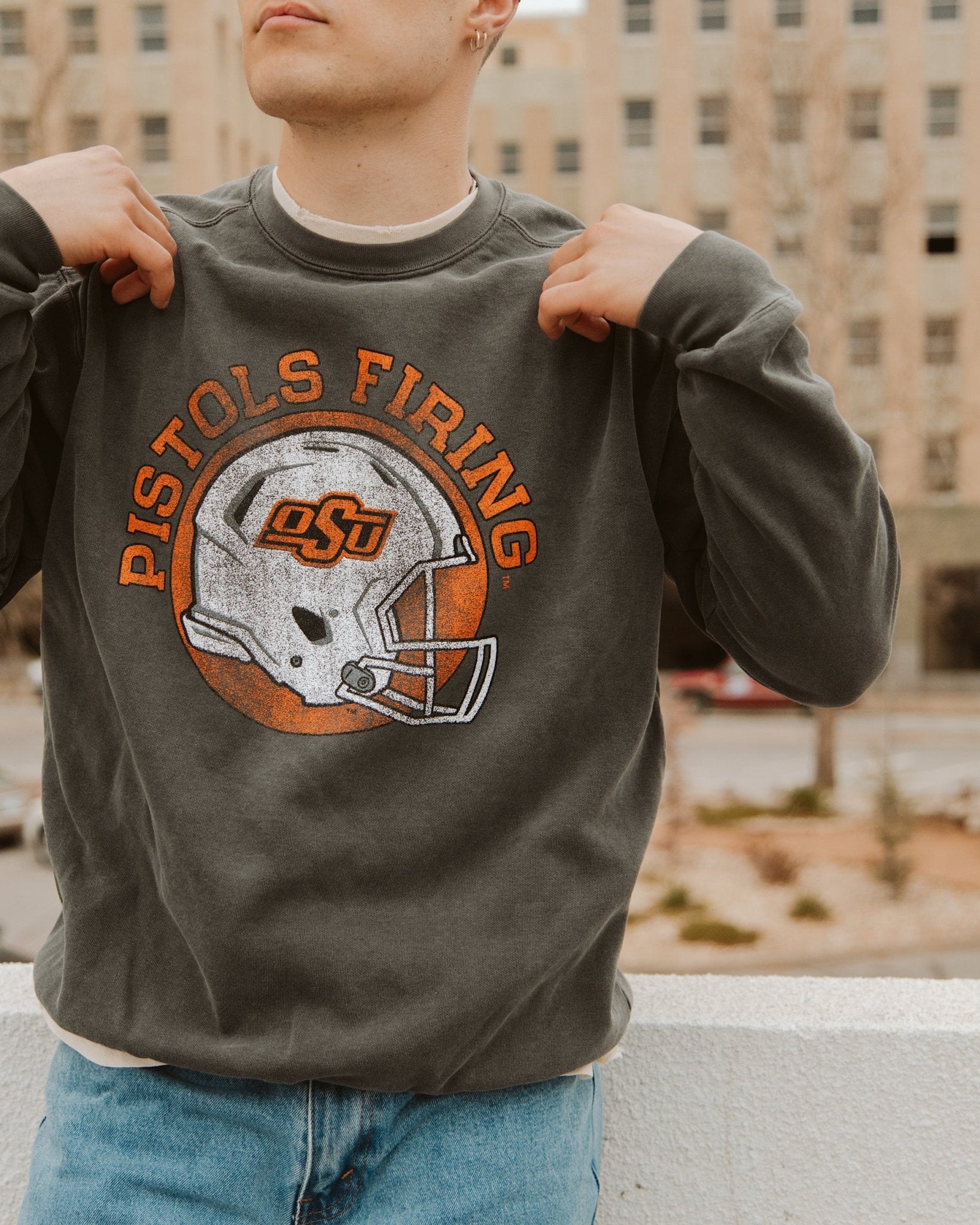OSU Cowboys Helmet Circle Pepper Sweatshirt - shoplivylu
