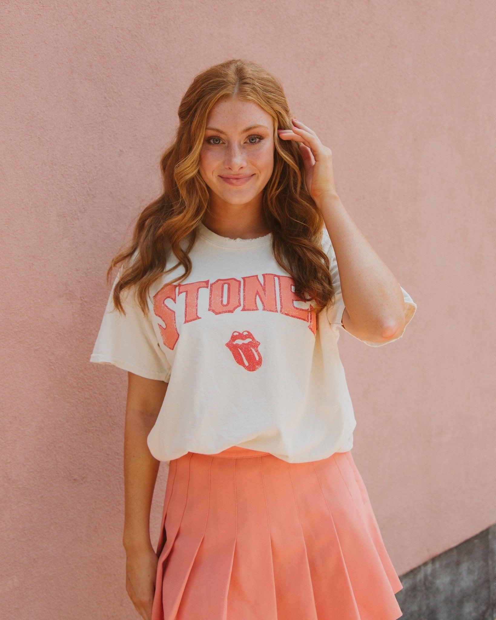 Rolling Stones Arch Off White Thrifted Distressed Tee - shoplivylu