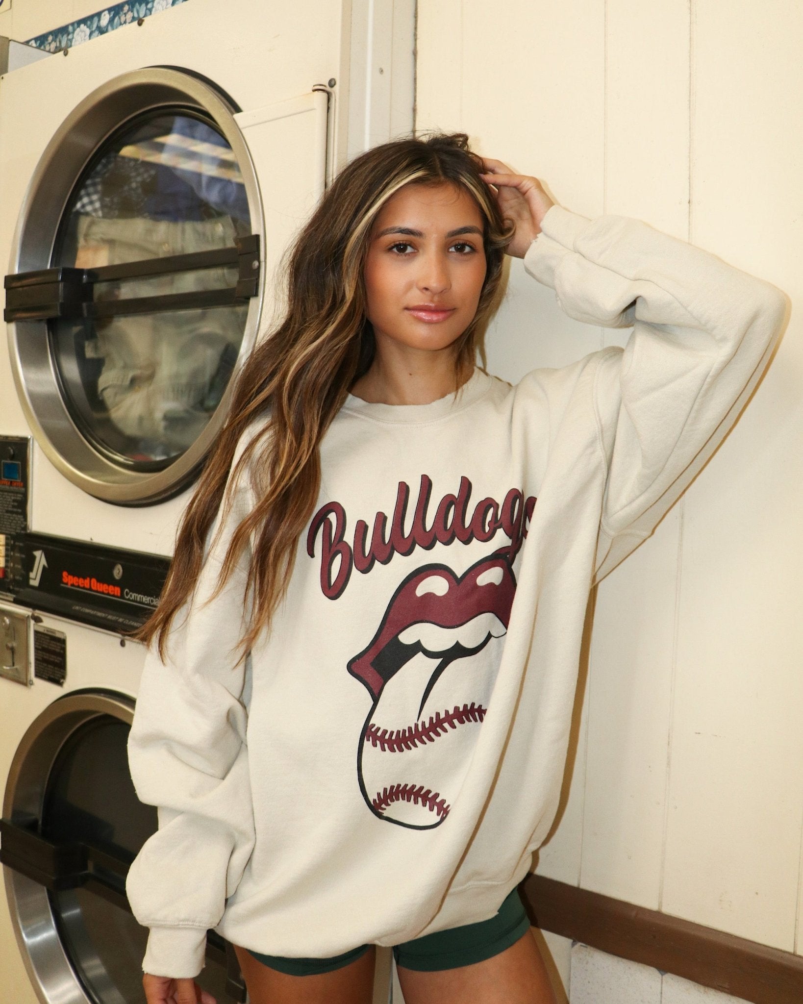 Rolling Stones MSU Bulldogs Baseball Lick Sand Thrifted Sweatshirt - shoplivylu