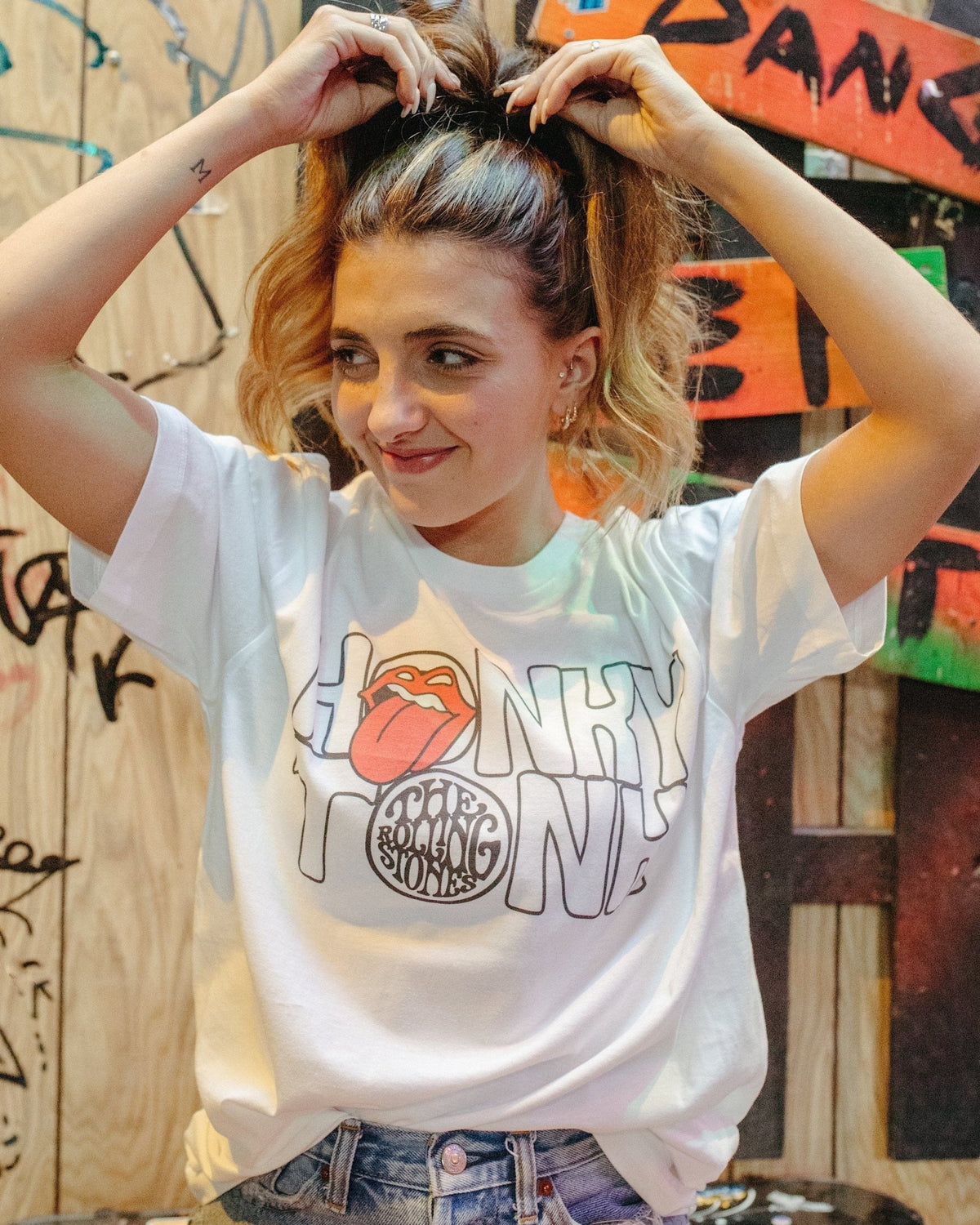 Rolling Stones Nashville Inside Lick White Tee - shoplivylu