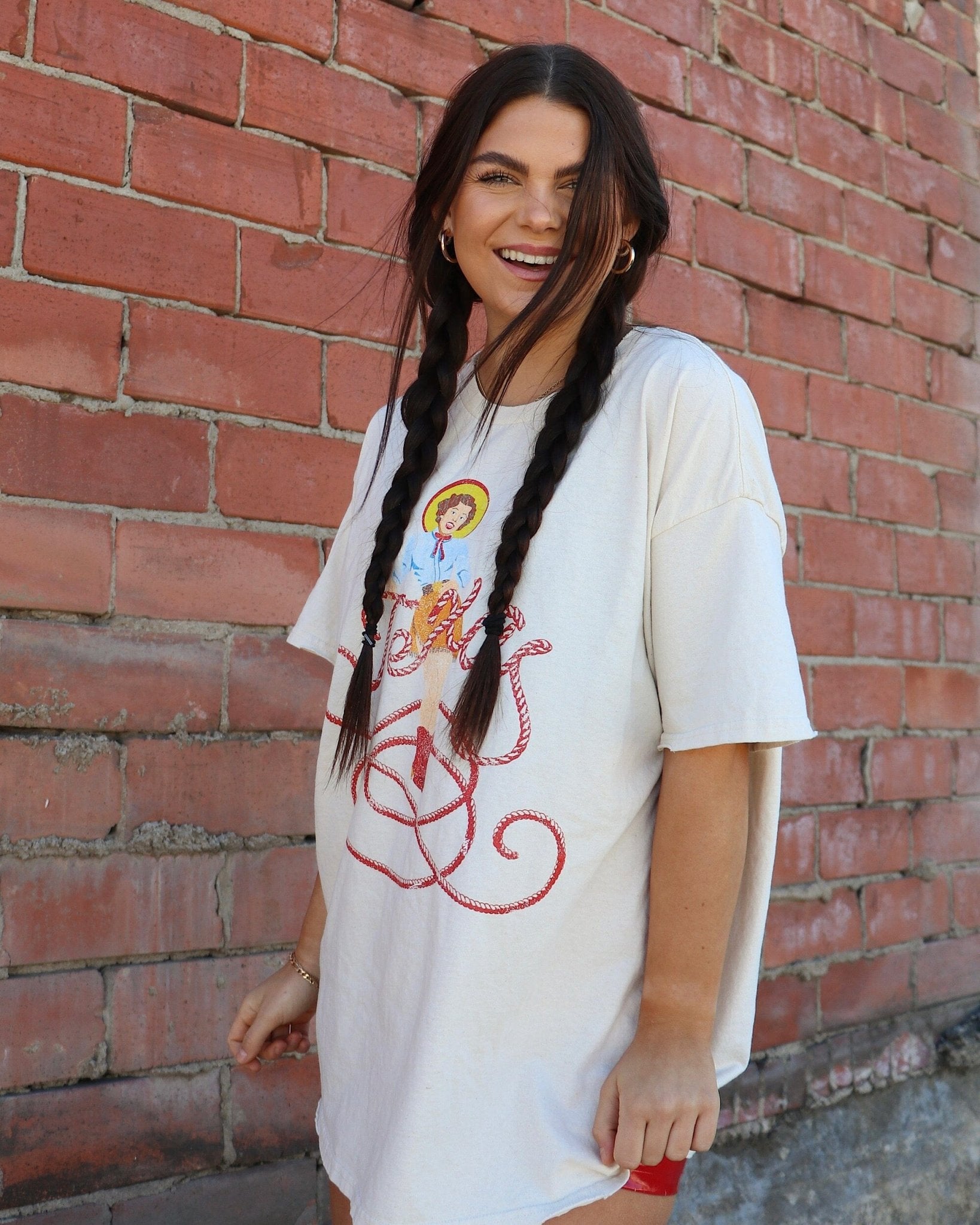 Texas Cowgirl Off White Thrifted Tee - shoplivylu